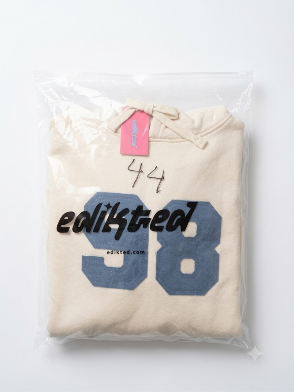 NWT Edikted Cream 98 Graphic Oversized Hoodie S